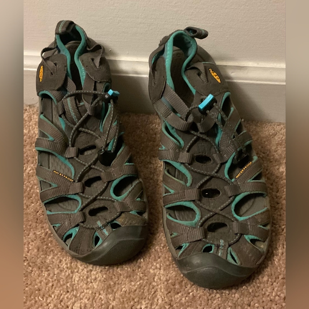 Keen Whisper Gray and Teal Sandals